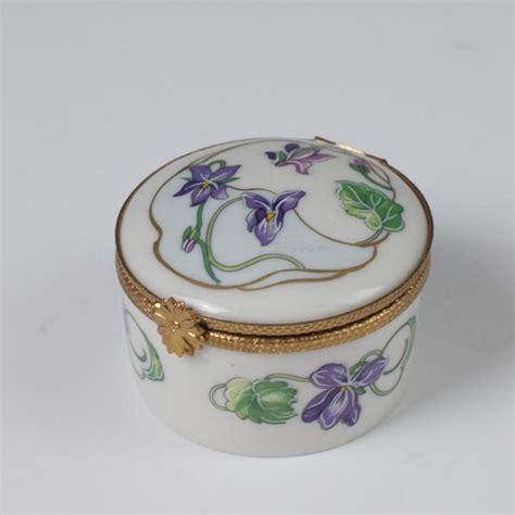 pill boxes out of china and metal from france|Porcelain Pill Box .